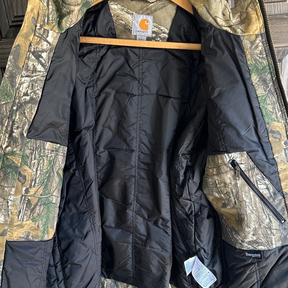 Carhartt Men's Woodland Camo Field Jacket - Picture 5 of 5